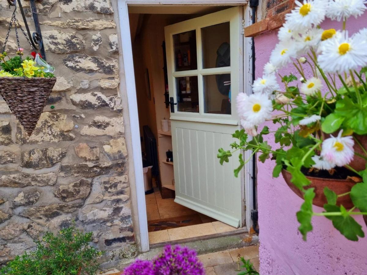 Bluebird Cottage Pickering Extérieur photo